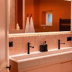 ヴィラ Private Oasis: Luxe 20-guest Estate, Jacuzzi, 8 Ha