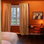 Private Oasis: Luxe 20-guest Estate, Jacuzzi, 8 Ha ヴィラ