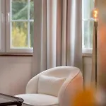 Private Oasis: Luxe 20-guest Estate, Jacuzzi, 8 Ha ヴィラ