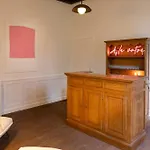 Private Oasis: Luxe 20-guest Estate, Jacuzzi, 8 Ha * バゼイユ