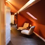 Private Oasis: Luxe 20-guest Estate, Jacuzzi, 8 Ha ヴィラ