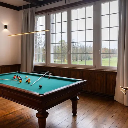 Private Oasis: Luxe 20-guest Estate, Jacuzzi, 8 Ha Vila Bazeilles