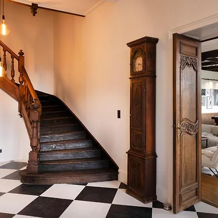 Private Oasis: Luxe 20-guest Estate, Jacuzzi, 8 Ha * Bazeilles